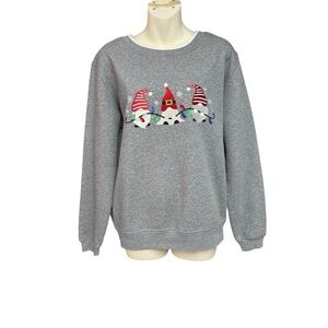 Bua/Bua size medium gray Gnome Christmas sweatshirt sparkles and lights